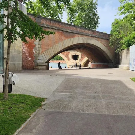 T2 Capitole Spacieux 4pers- 2bed - Calme - équipé Hypercentre Appartamento