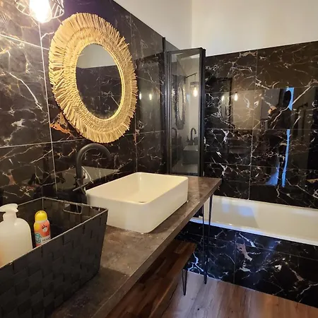 T2 Capitole Spacieux 4pers- 2bed - Calme - équipé Hypercentre Tolosa