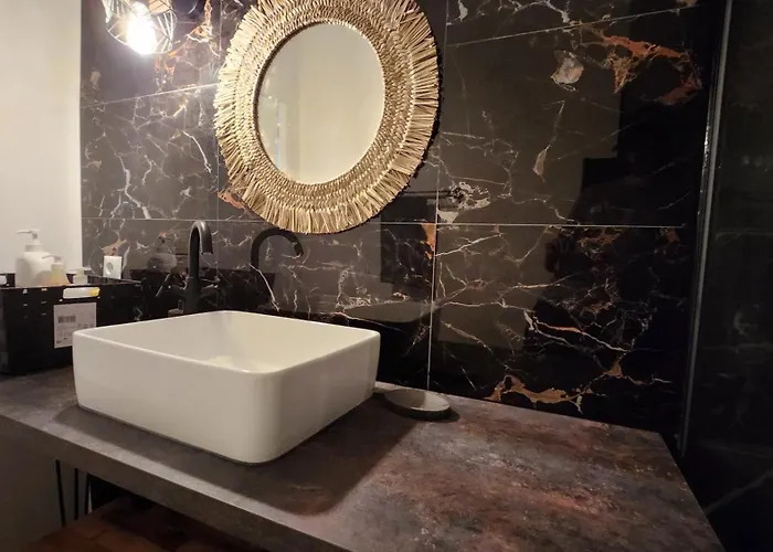 T2 Capitole Spacieux 4pers- 2bed - Calme - équipé Hypercentre Toulouse