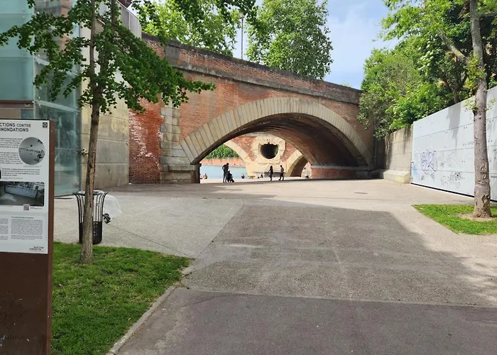 T2 Capitole Spacieux 4pers- 2bed - Calme - Equipe Hypercentre Lägenhet